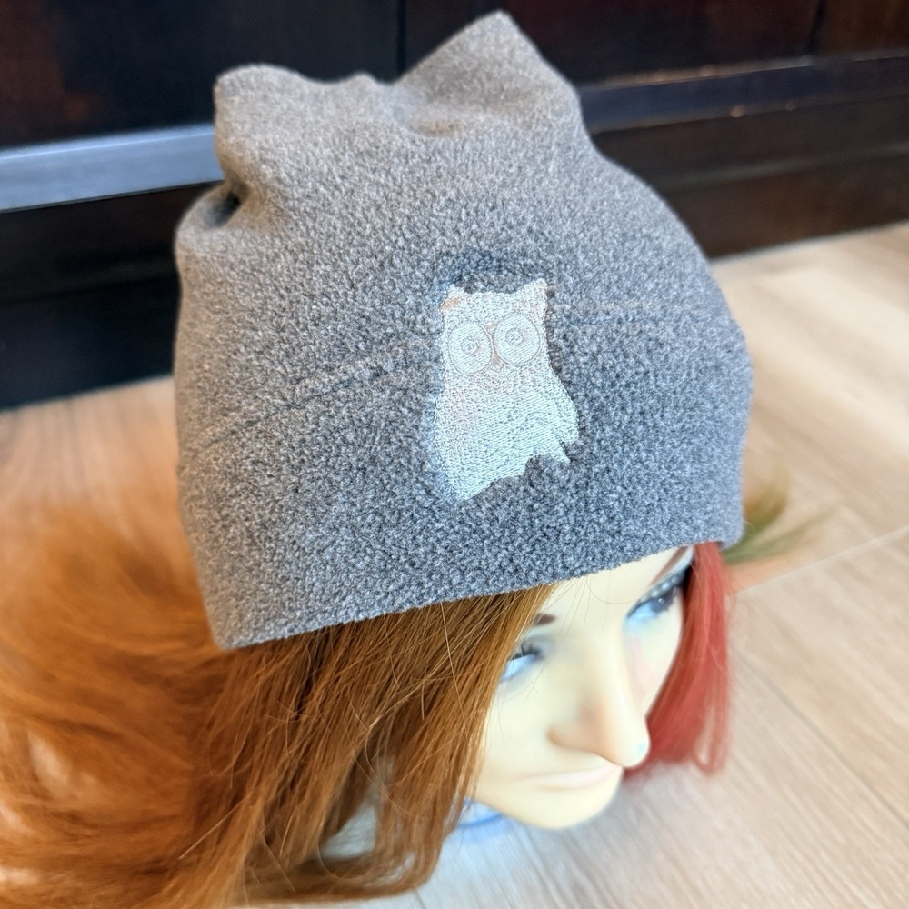Hooters Owl Gray Fleece Hat Large